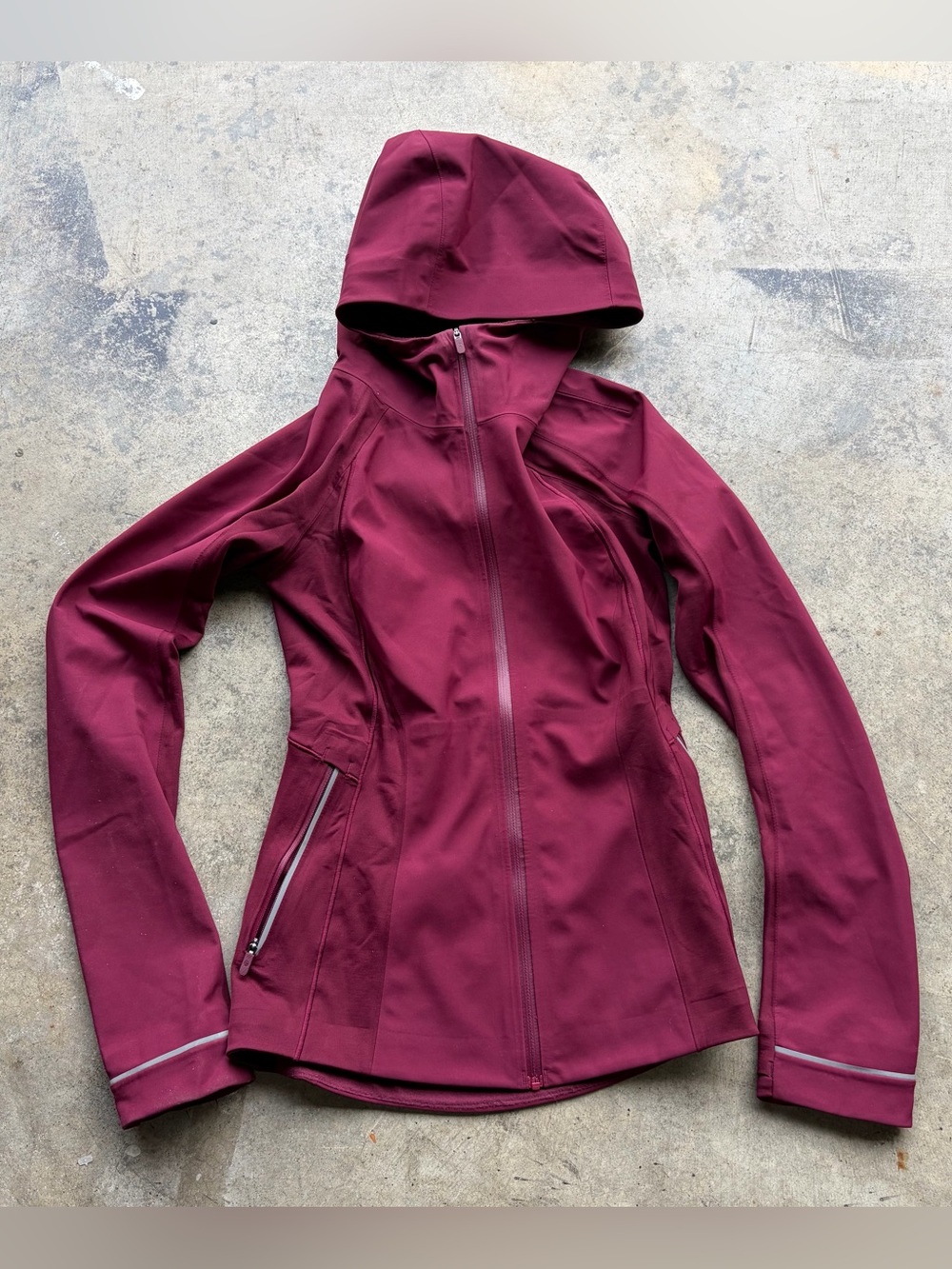 Lululemon Women's Cross Chill Performance Jacket